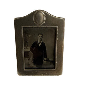 Antique Victorian Tintype Photograph Gentleman Portrait c.1890s in Metal Frame